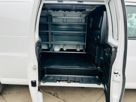 2018 Chevrolet Express 2500