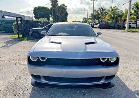 2017 Dodge Challenger SXT