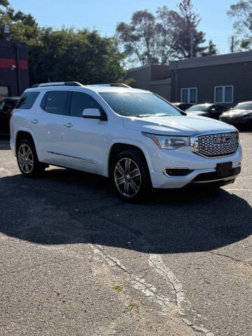 2017 GMC Acadia Denali