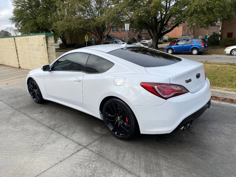 2014 Hyundai Genesis Coupe 3.8 R-Spec