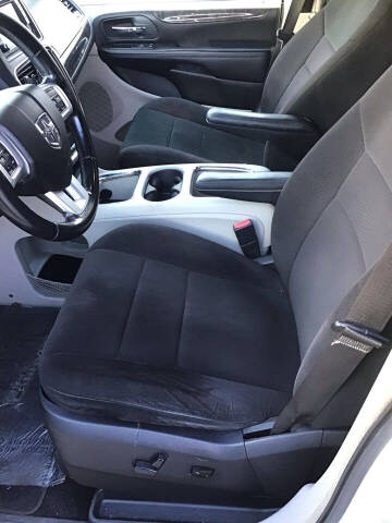 2011 Dodge Grand Caravan Crew