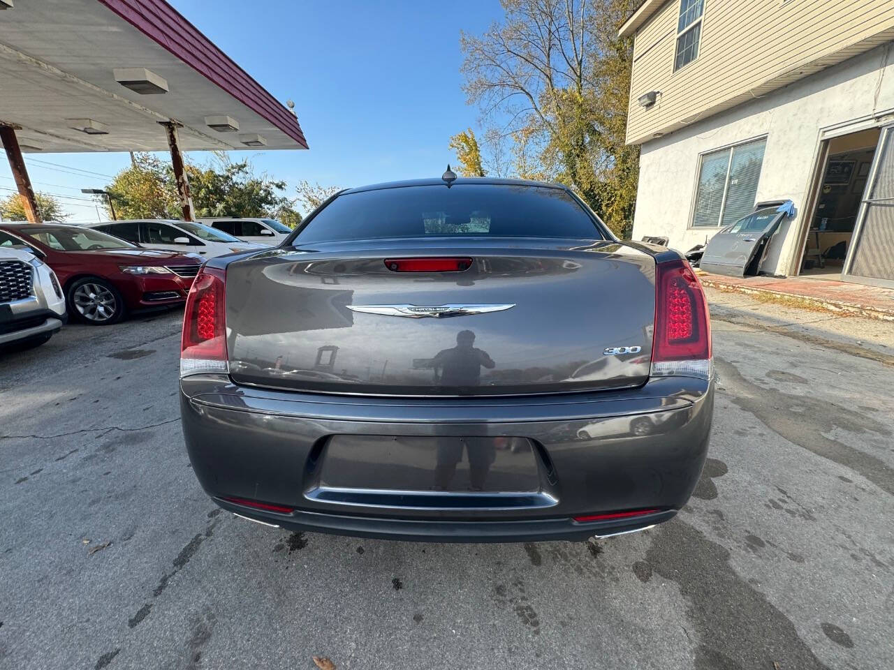 2019 Chrysler 300 for sale at KAISER MOTOR CARS.LLC in Bowling Green, KY