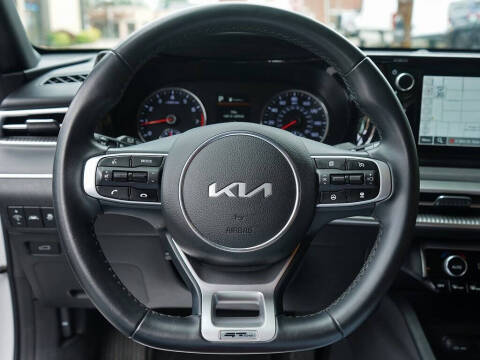 2023 Kia K5