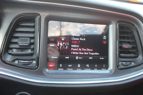 2018 Dodge Challenger SXT Plus