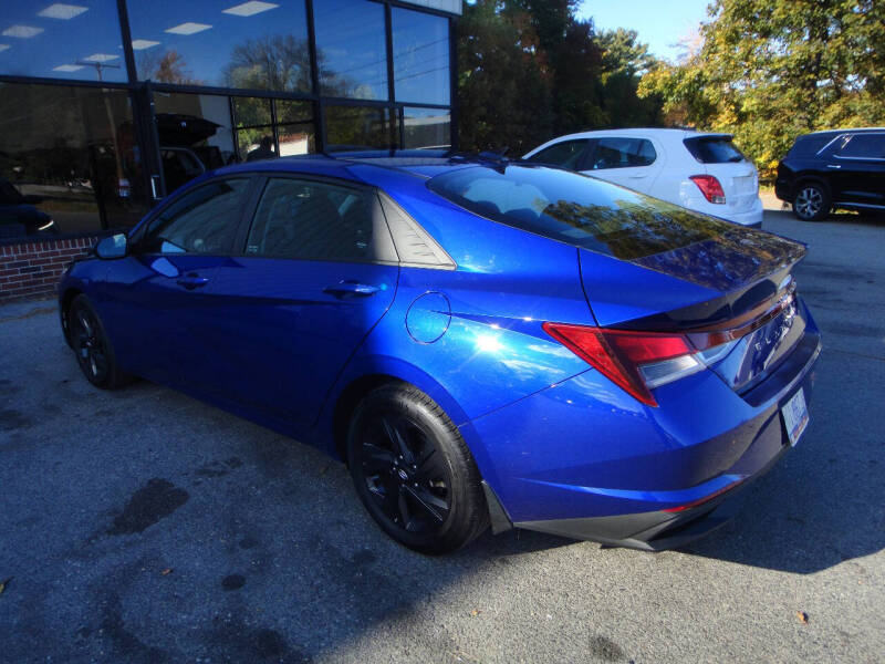 2022 Hyundai Elantra SEL