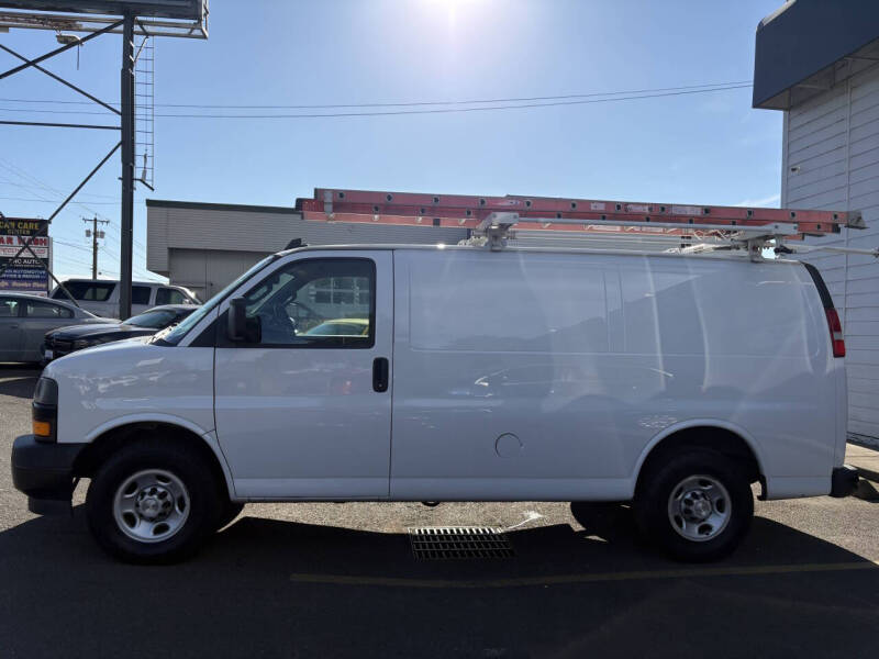 2020 Chevrolet Express 2500