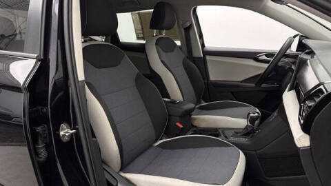 2025 Volkswagen Taos S