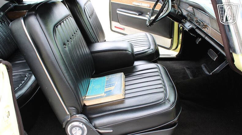 1965 Chrysler Imperial