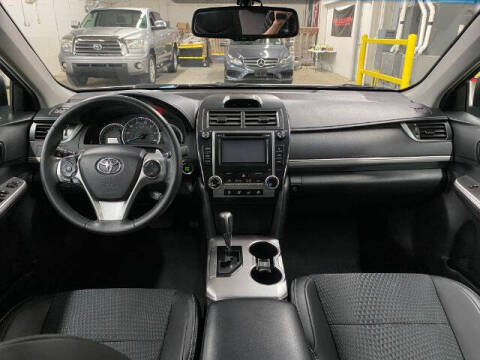 2013 Toyota Camry XLE V6