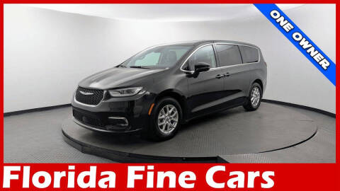 2023 Chrysler Pacifica