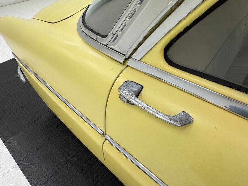 1954 Ford Crestline