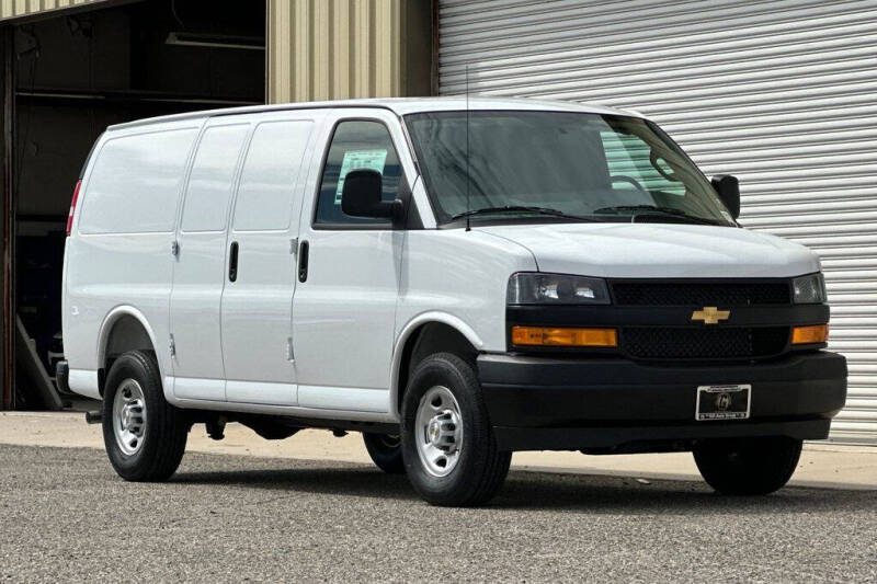 2026 Chevrolet Express 3500