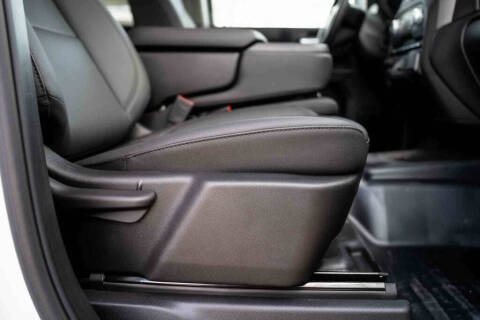 2025 GMC Sierra 2500HD Pro