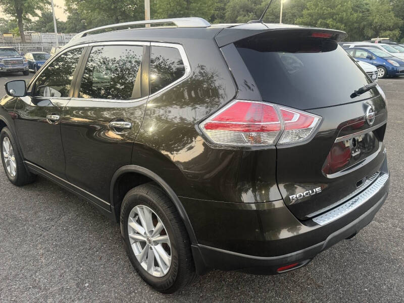 2016 Nissan Rogue SV