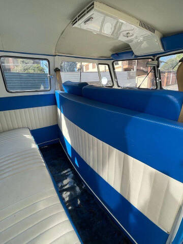 1974 Volkswagen Bus
