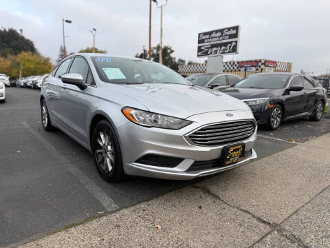 2017 Ford Fusion SE