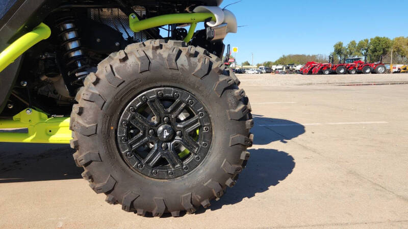 2024 Segway Villian SX10