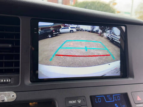 2015 Toyota Sienna L 7-Passenger