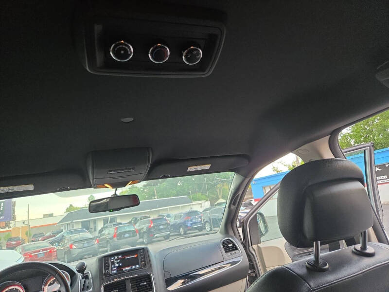 2017 Dodge Grand Caravan SXT