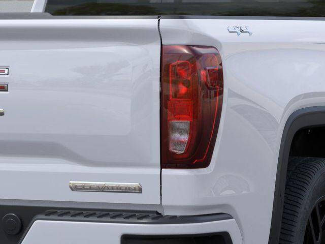 2025 GMC Sierra 1500 Elevation Standard