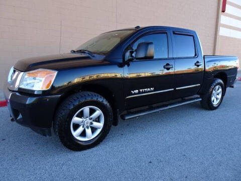 2014 Nissan Titan SV