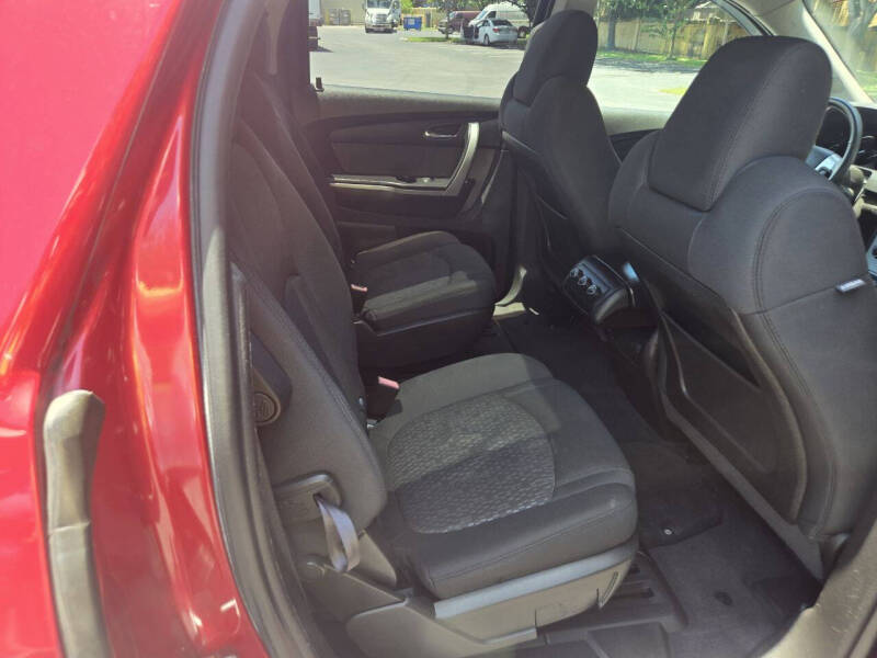 2012 GMC Acadia SLE