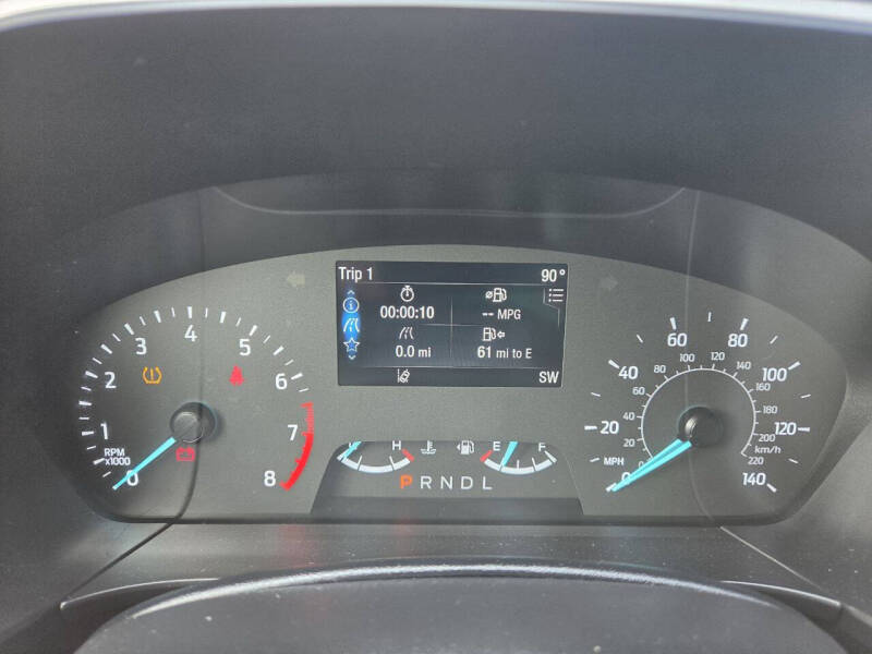 2020 Ford Escape SE