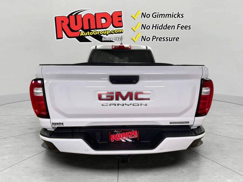 2023 GMC Canyon Elevation