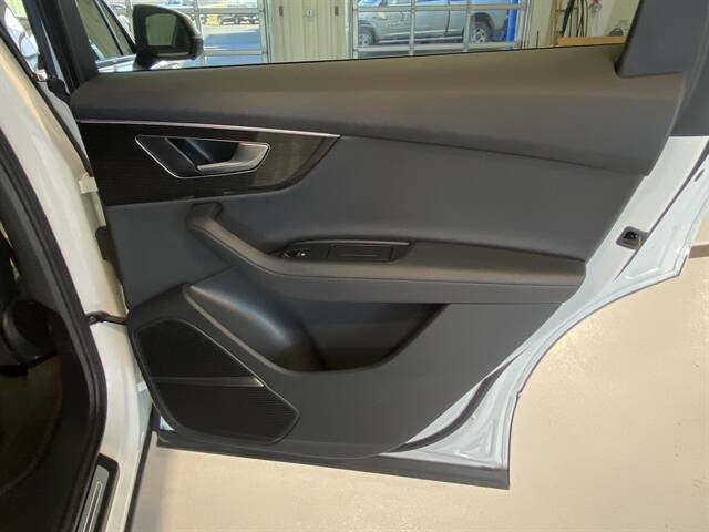 2024 Audi Q7 quattro Premium Plus 45 TFSI