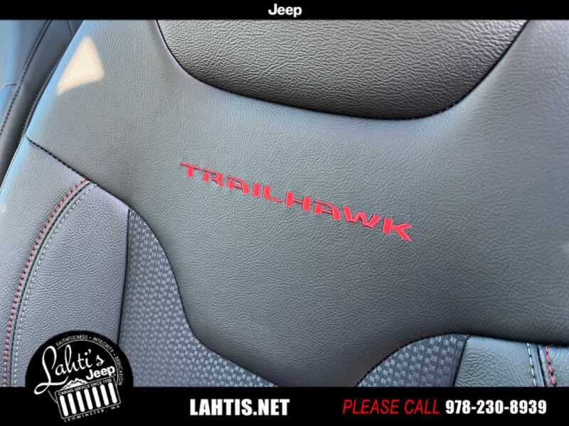 2024 Jeep Compass Trailhawk