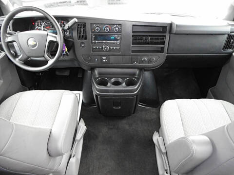 2016 Chevrolet Express LT 3500