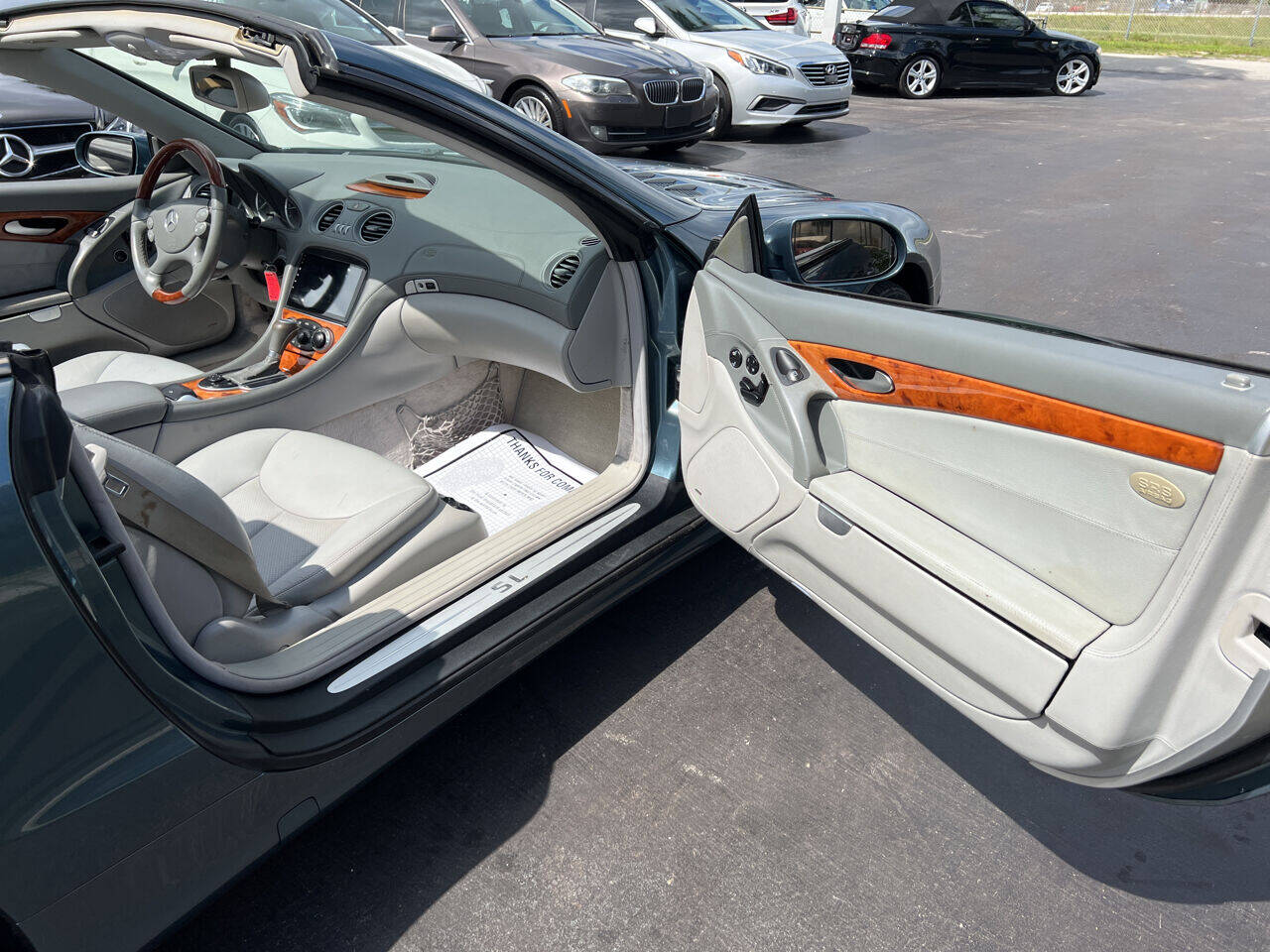 2006 Mercedes-Benz SL-Class  - $11,900