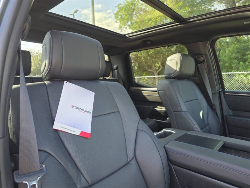 2025 Toyota Tundra Platinum HV