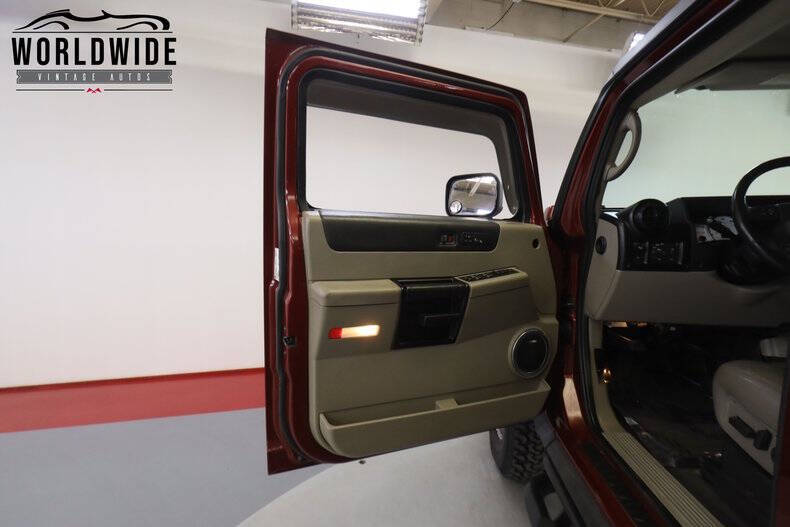 2004 HUMMER H2