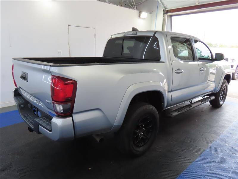 2022 Toyota Tacoma SR5 V6