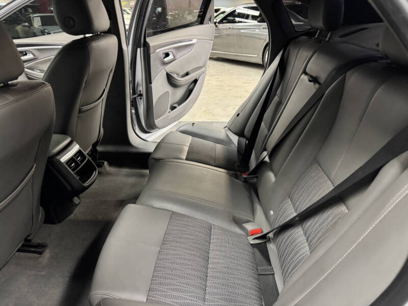 2019 Chevrolet Impala LT