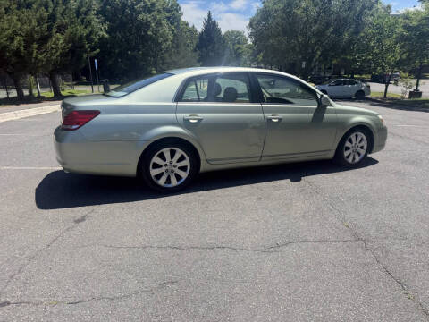 2007 Toyota Avalon XLS