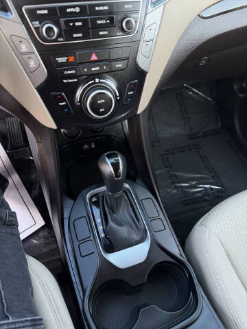 2017 Hyundai Santa Fe Sport 2.4L