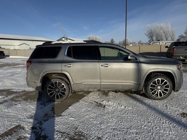 2023 GMC Acadia Denali