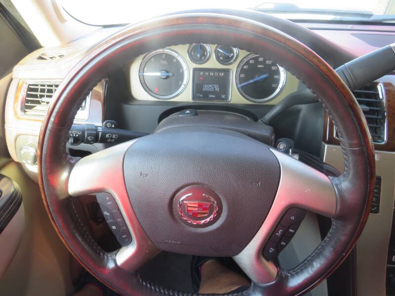 2011 Cadillac Escalade ESV Platinum Edition
