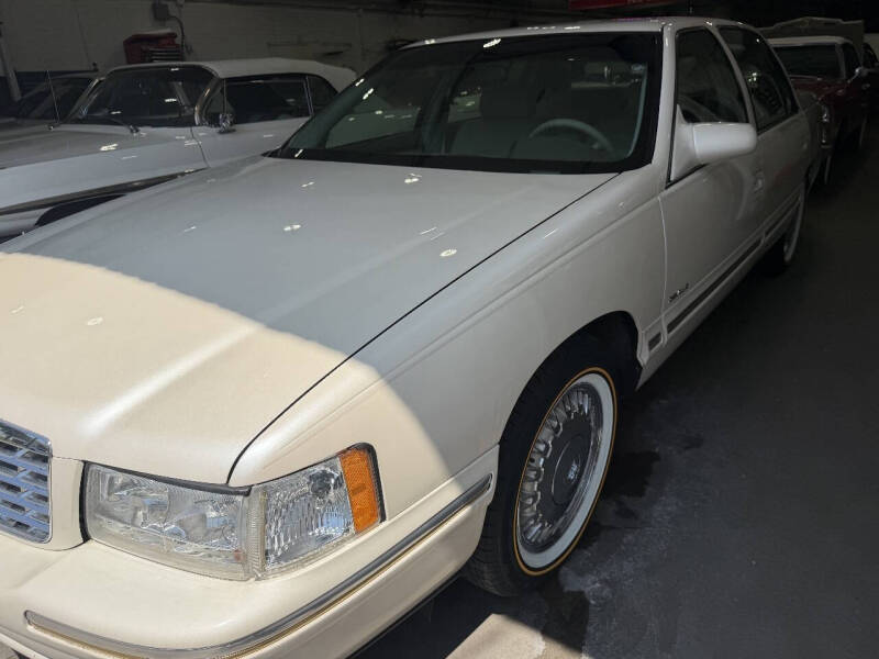 1999 Cadillac DeVille D'elegance