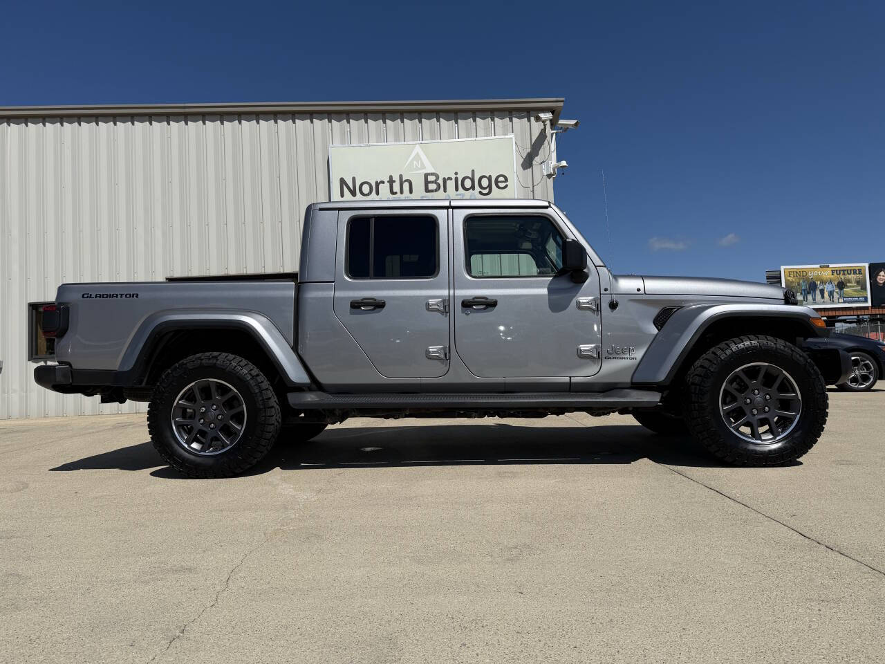 2020 Jeep Gladiator Overland photo 25