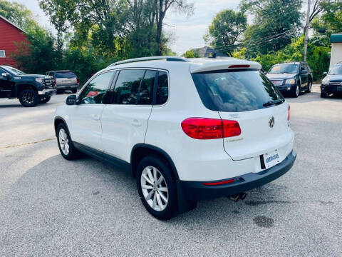 2017 Volkswagen Tiguan 2.0T Wolfsburg Edition 4Motion