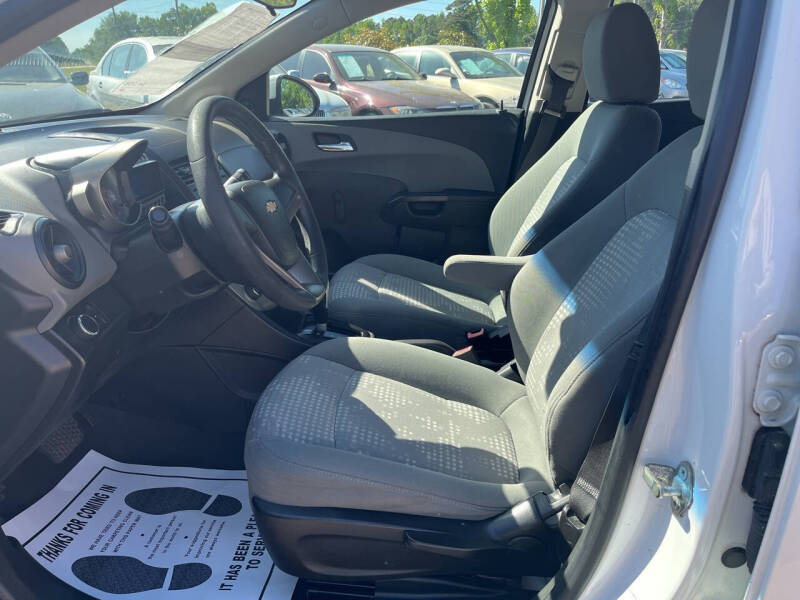 2012 Chevrolet Sonic LS