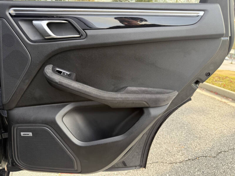 2017 Porsche Macan GTS