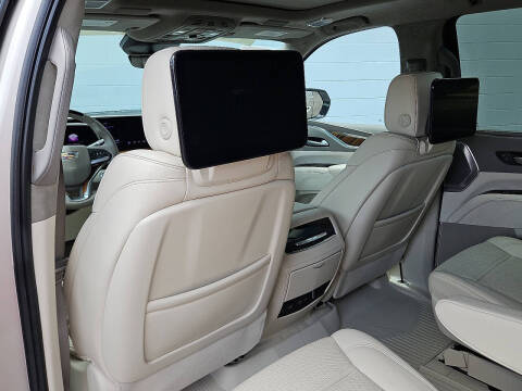 2024 Cadillac Escalade ESV Sport Platinum