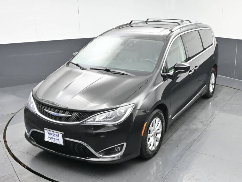 2018 Chrysler Pacifica Touring L Plus