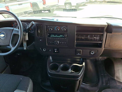 2024 Chevrolet Express 2500