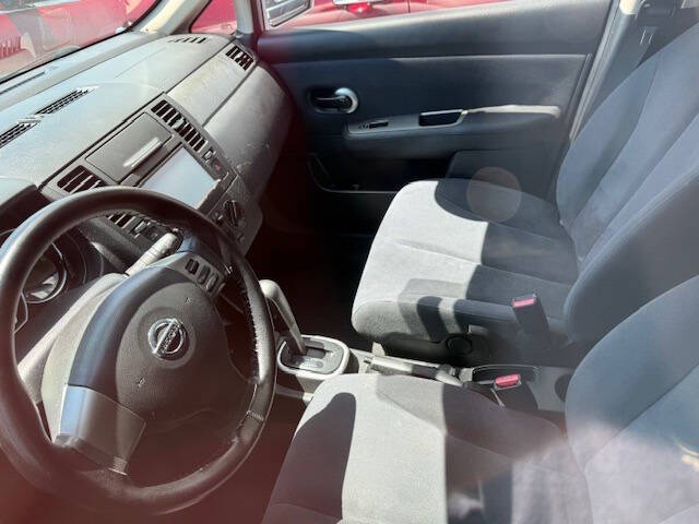 2009 Nissan Versa 1.8 S
