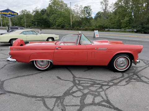 1956 Ford Thunderbird